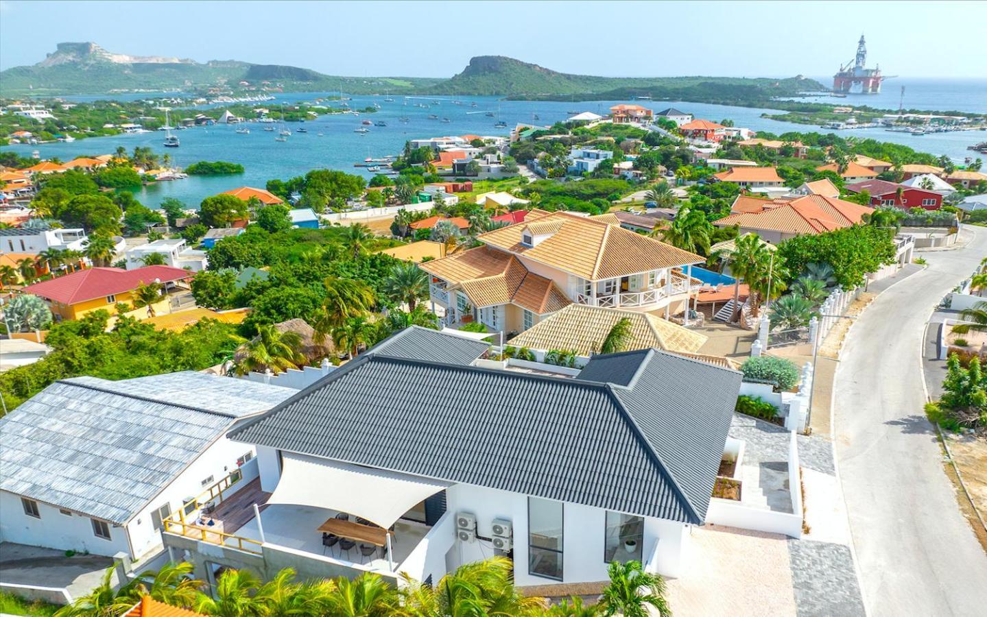 Villa Noma - Luxe Villa Met Uitzicht Spaanse Water 威廉斯塔德 外观 照片