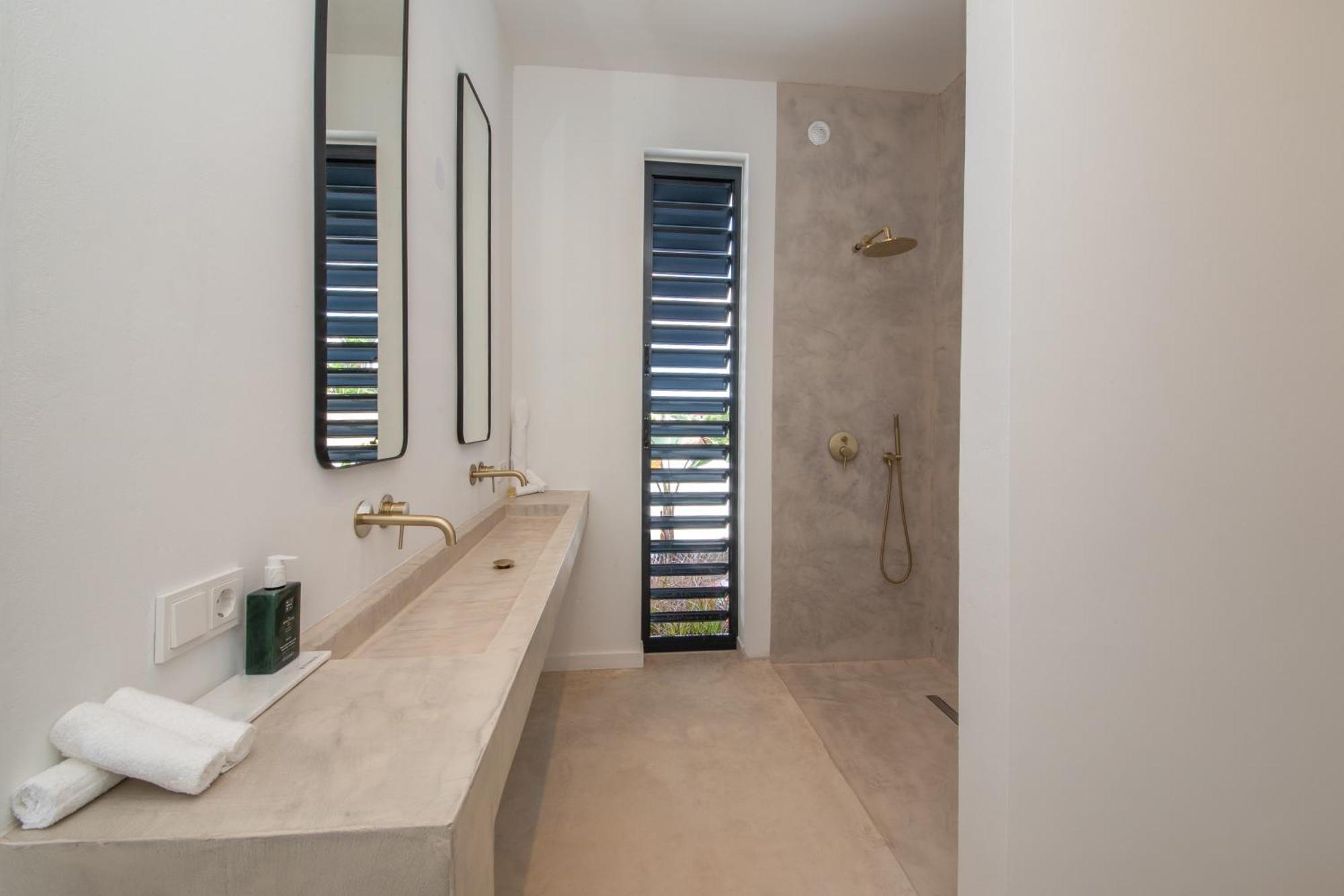 Villa Noma - Luxe Villa Met Uitzicht Spaanse Water 威廉斯塔德 外观 照片